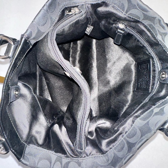 COACH Ashley Signature Carryall Shoulder Bag -GUC - Picture 7 of 15